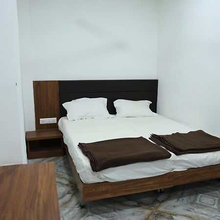Hotel Aaram Kalupur Ahmedabad Exterior foto